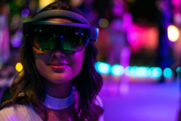Verse Immersive